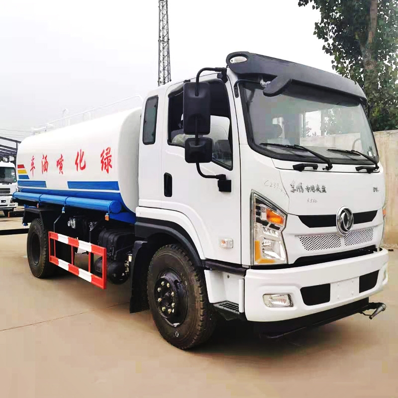 12方灑水車(chē)